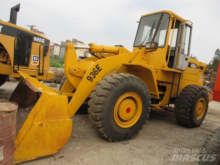 CAT 936 E Колесни товарачи