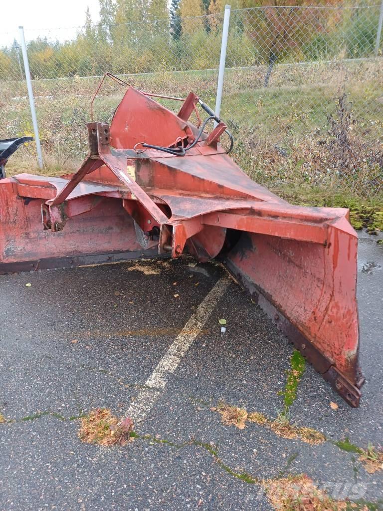 Leppä Leppä 250 Снегохвъргачки
