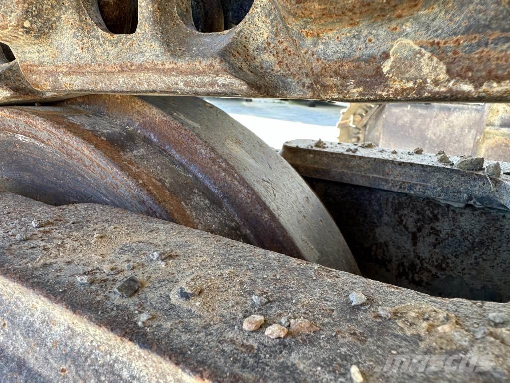 Volvo EC250ENL Верижен екскаватор