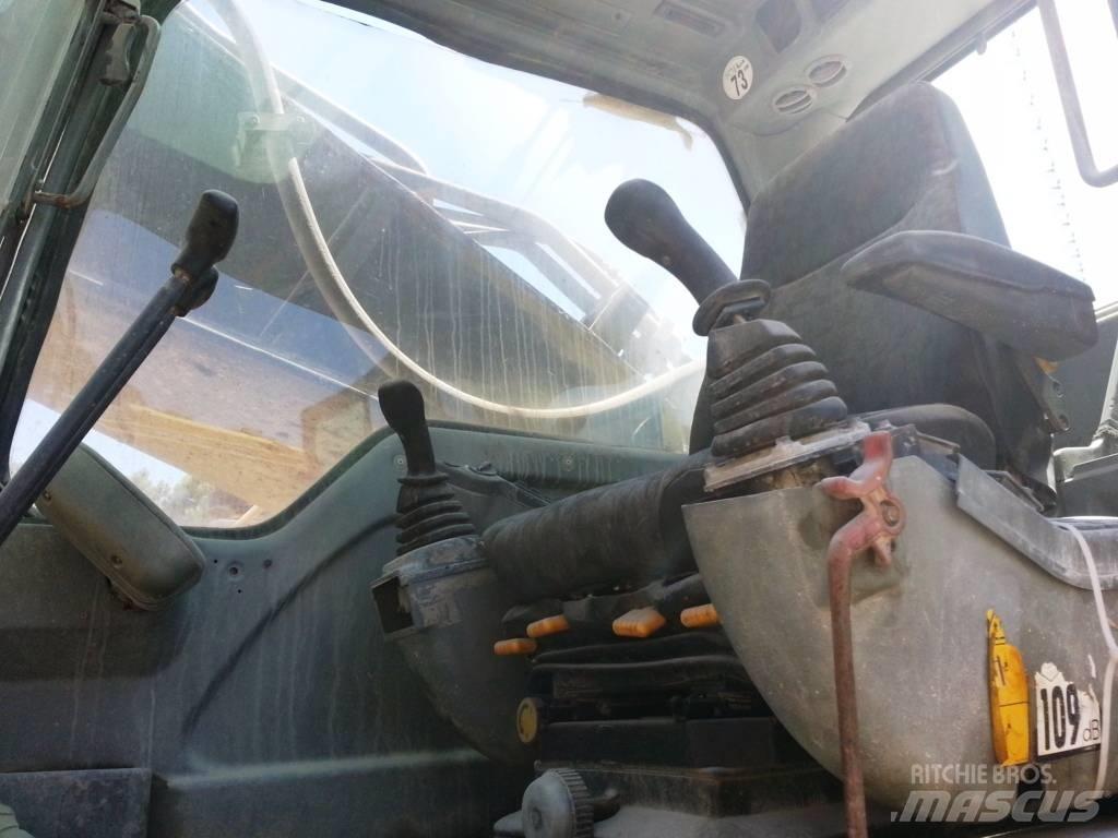 Volvo EC 460 Верижен екскаватор