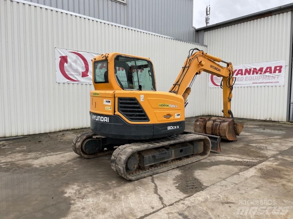 Hyundai R80CR-9 Средни екскаватори 7т - 12т
