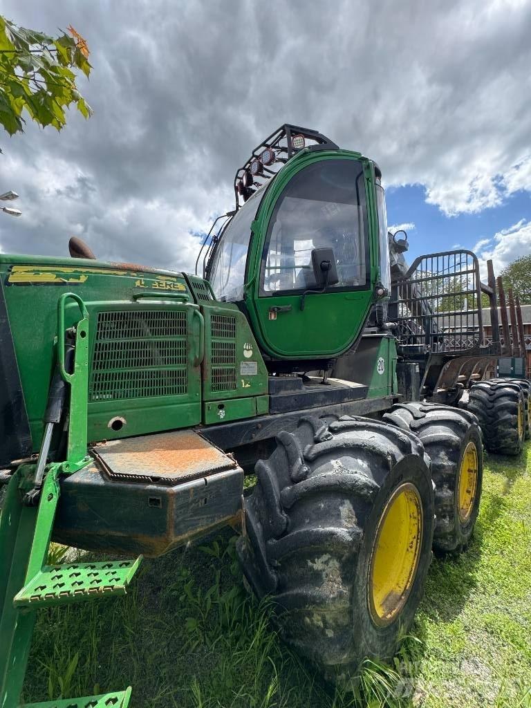 John Deere 1210 E Форуардери