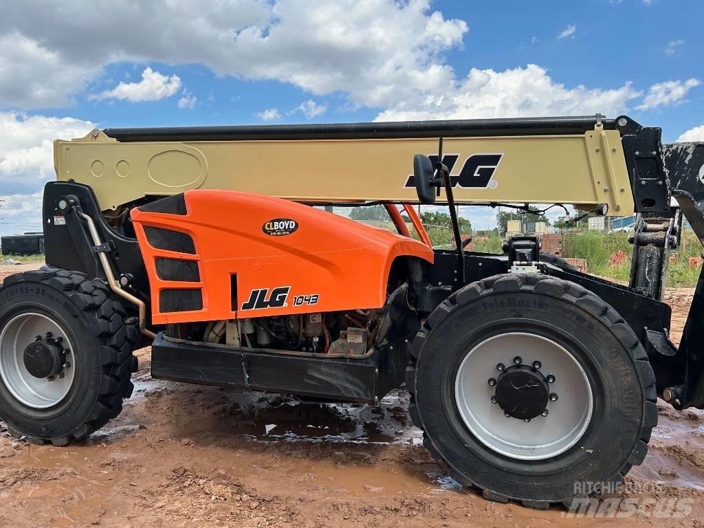 JLG Telehandler Телескопични товарачи