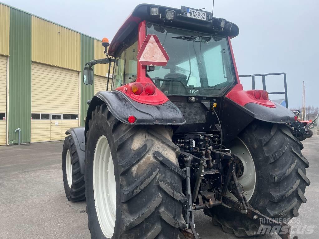 Valtra T 190 Трактори