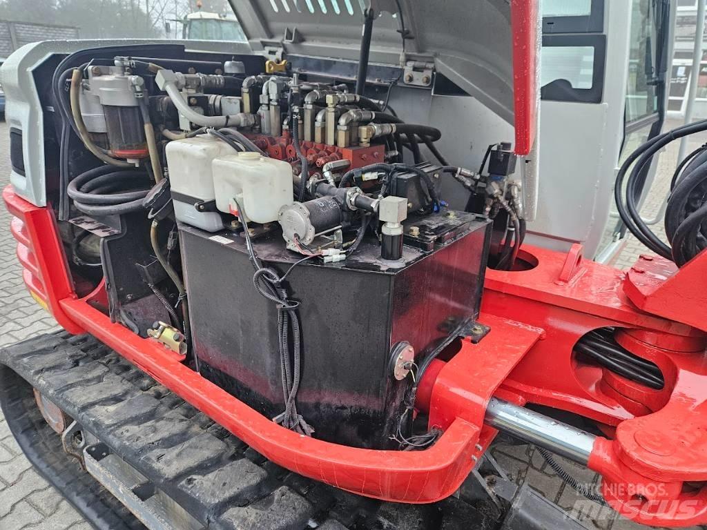 Takeuchi TB 290 Средни екскаватори 7т - 12т