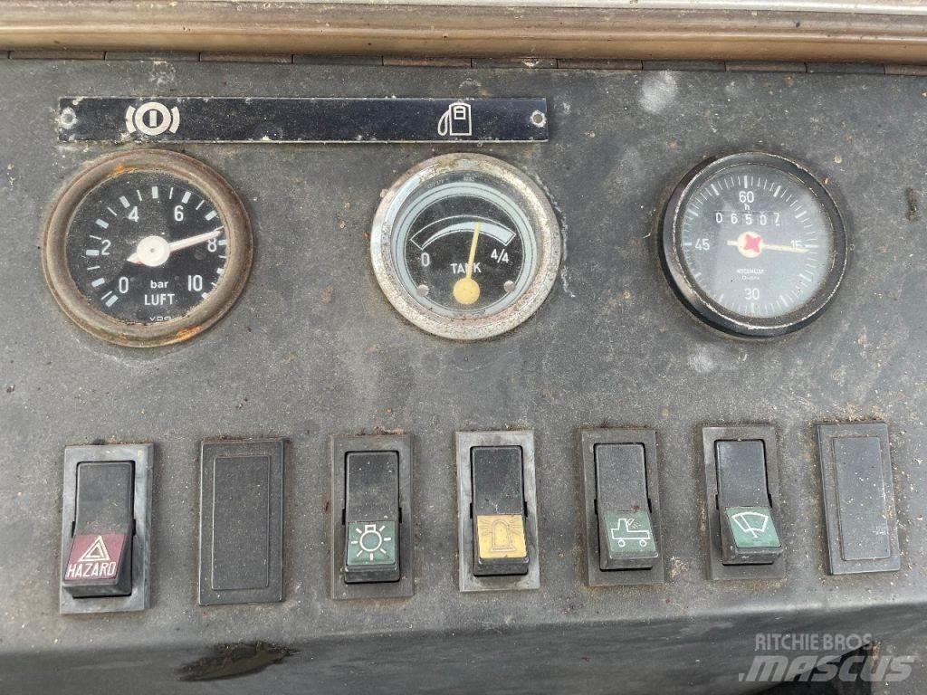 Mafi R25/200V4X2F Терминални трактори