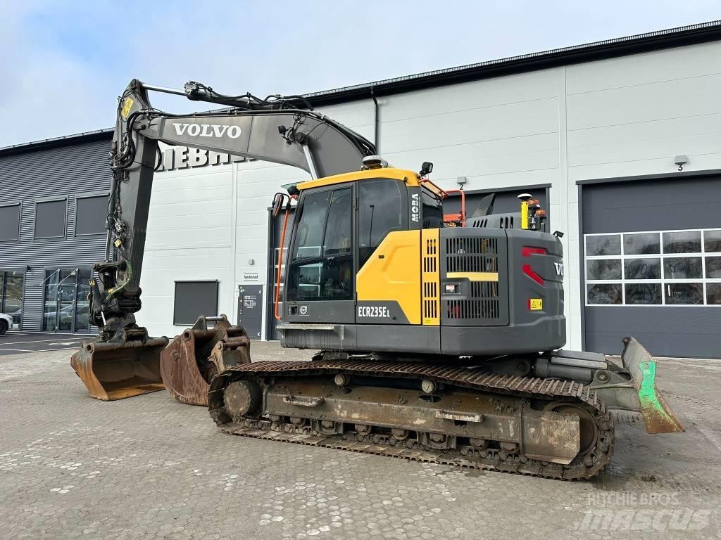 Volvo ECR 235 E LC Верижен екскаватор