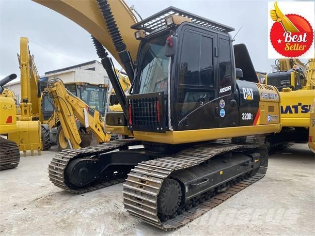 CAT 320 D Верижен екскаватор