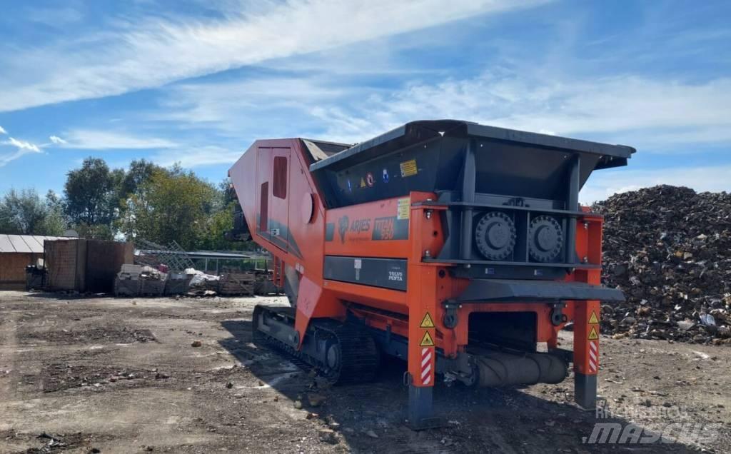 Arjes Titan 950 строителни трошачки