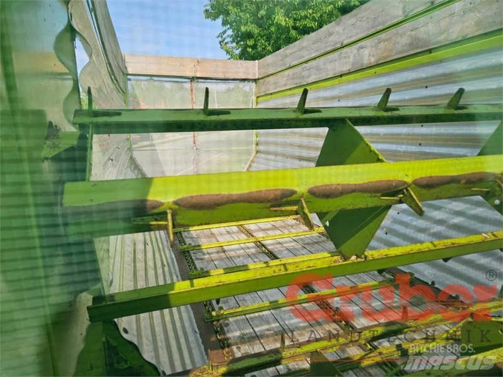 CLAAS Rapido 40 Самотаварещи ремаркета