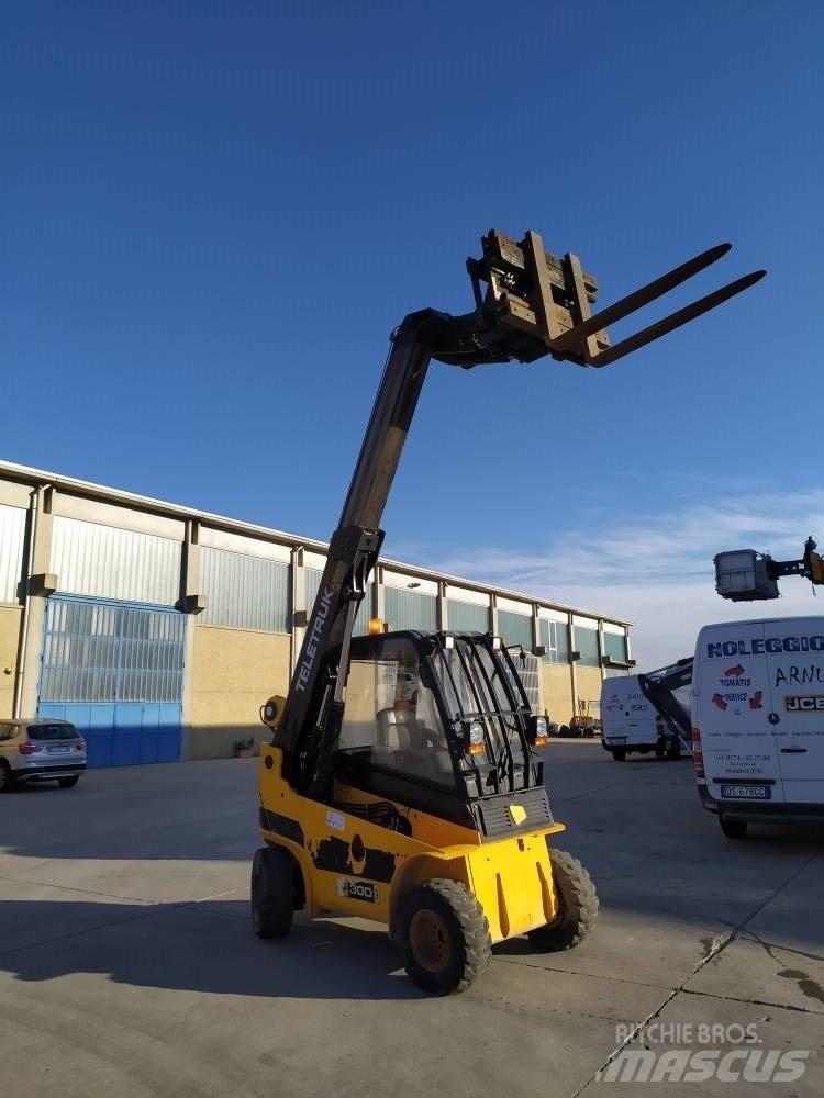 JCB TLT 30 Дизелови камиони