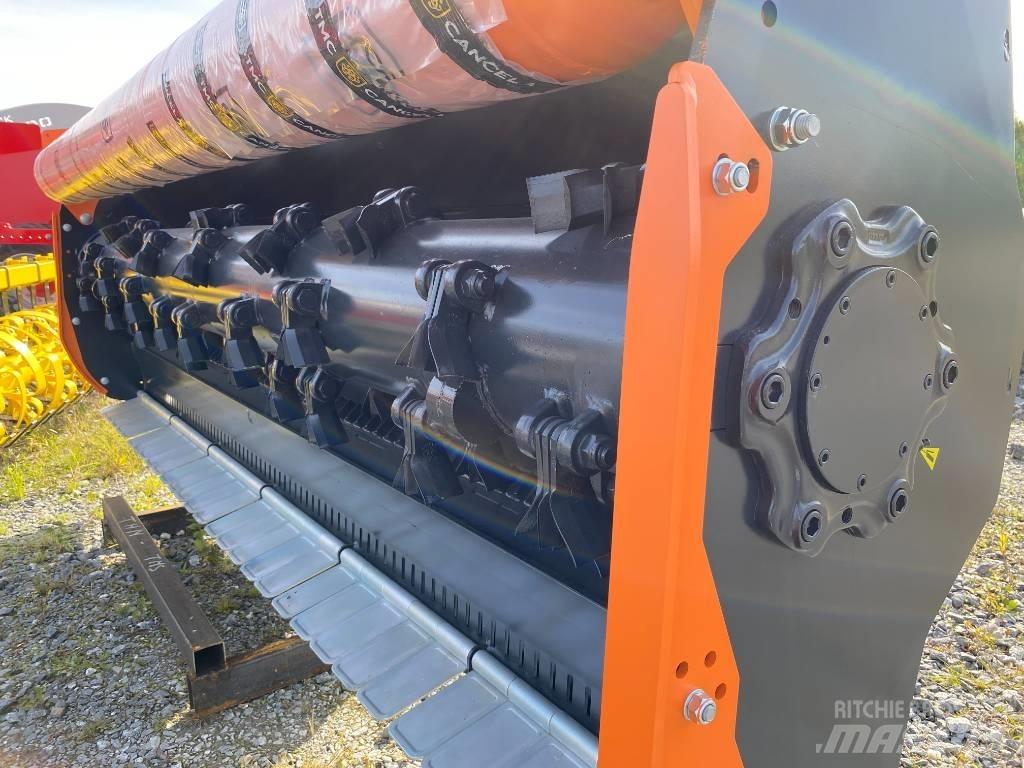 TMC THN 320D Стъблорезачки