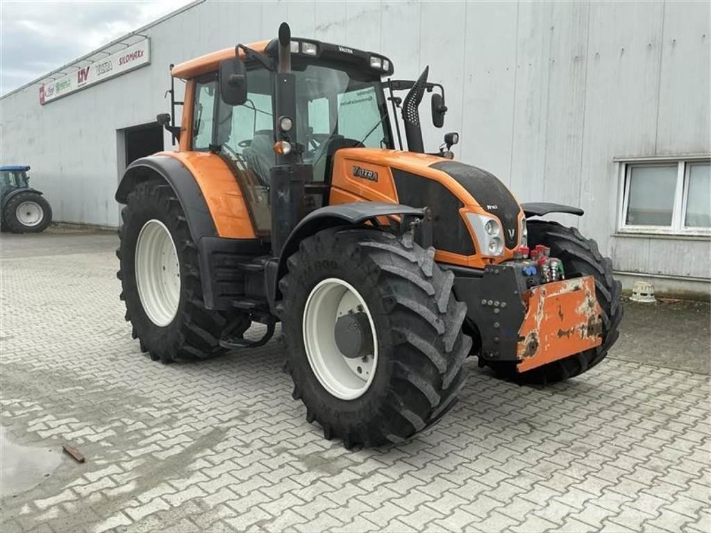 Valtra N 163 D Трактори