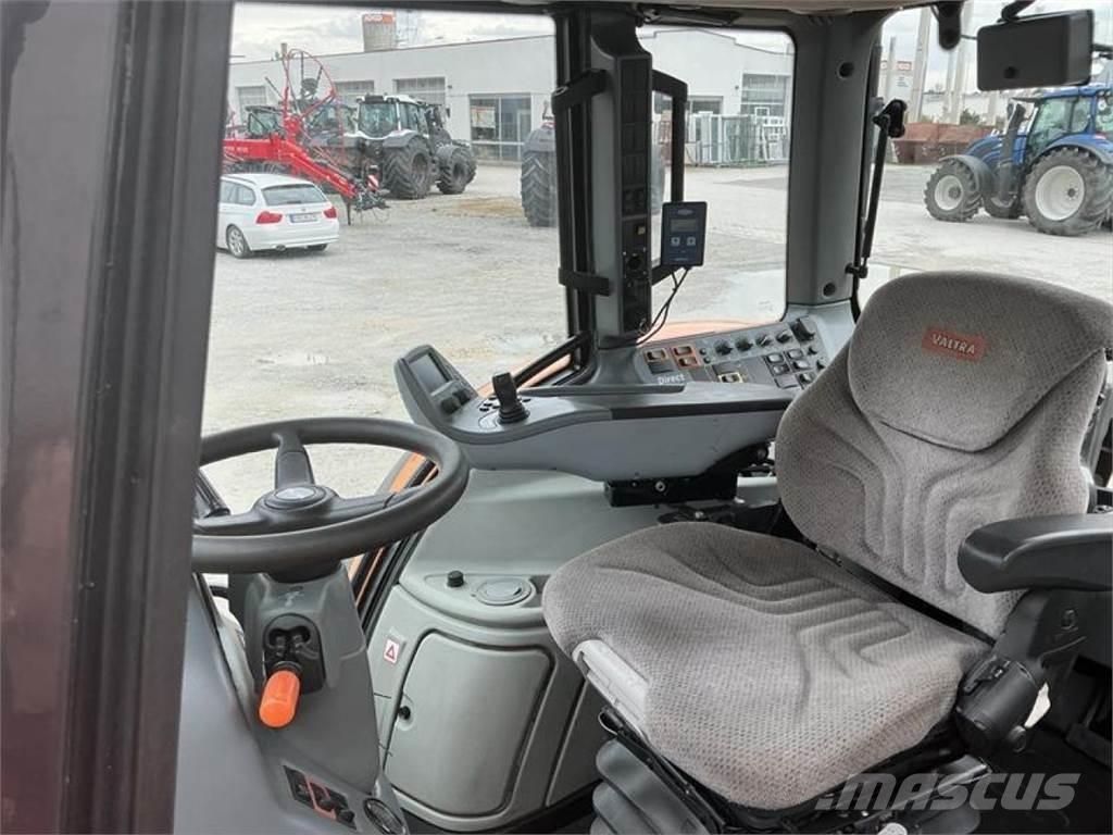 Valtra N 163 D Трактори