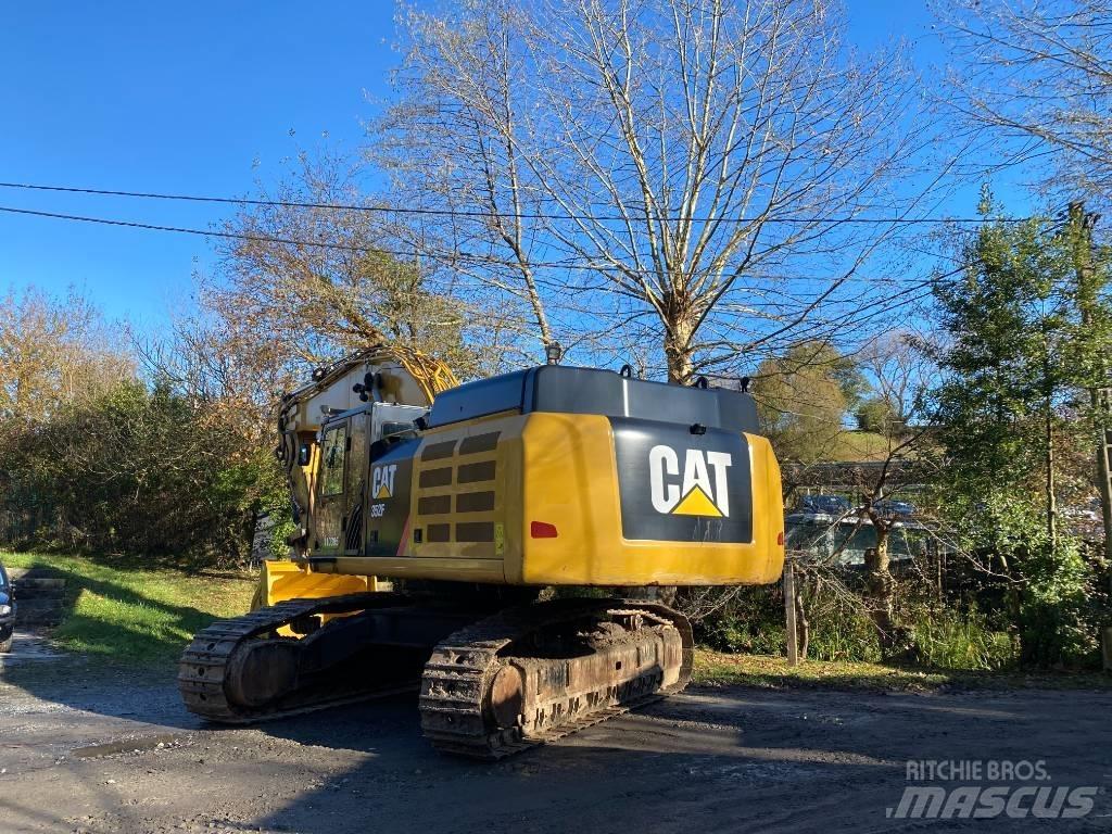 CAT 352 F Верижен екскаватор