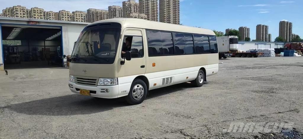 Toyota Coaster Bus Мини бусове