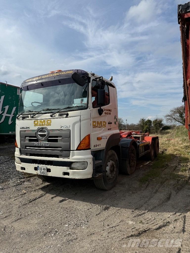 Hino 700 Камиони с кран с кука