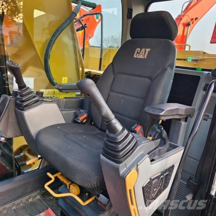 CAT 320 GC Верижен екскаватор