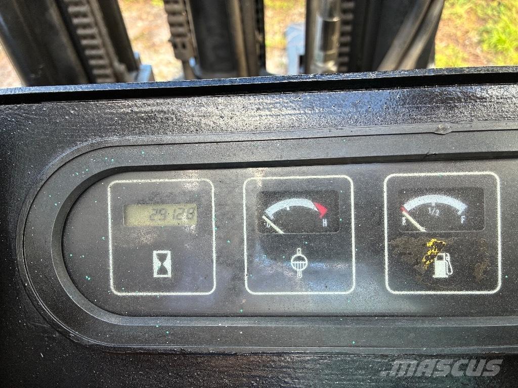 Yale GTP 040 Вилични кари-повдигачи - други