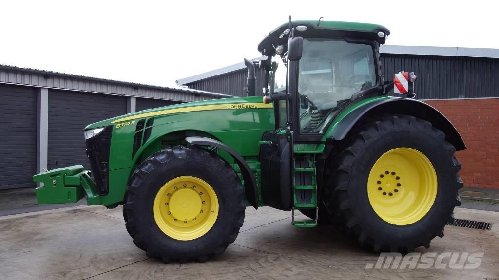 John Deere 8370 R Трактори