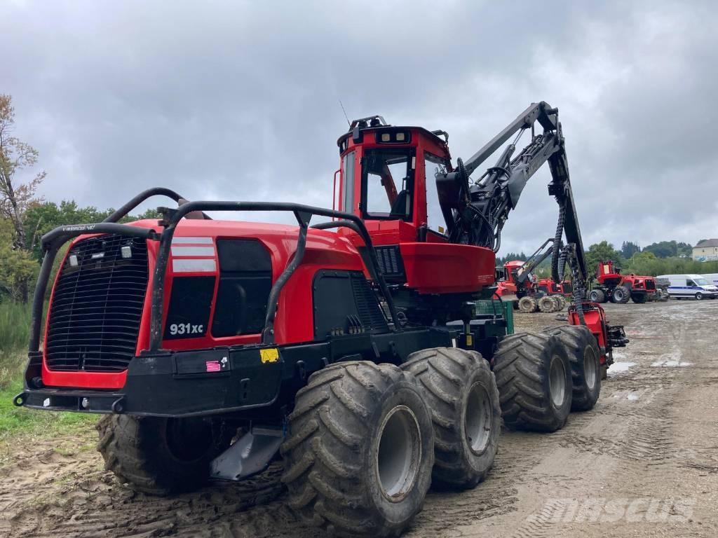 Komatsu 931 XC Харвестери