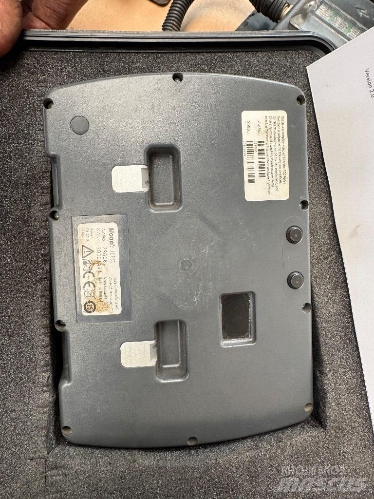 Leica ICP 31, Gps set Други компоненти