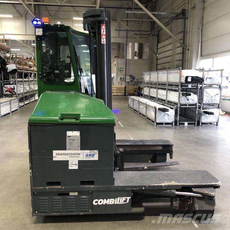Combilift C 4000 ET Повдигач с движение в 4 посоки