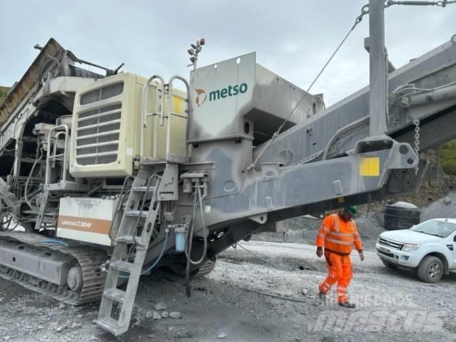 Metso LT 300 HP Мобилни трошачки
