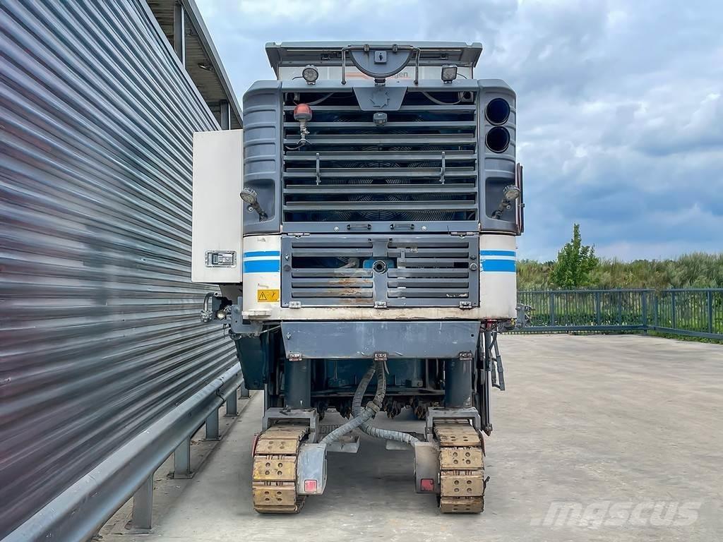 Wirtgen W 210 Машини за студено раздробяване на асфалт