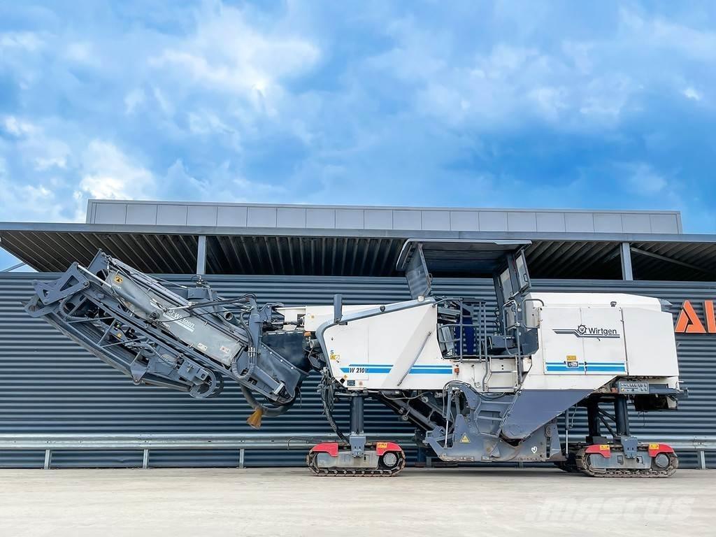 Wirtgen W 210 Машини за студено раздробяване на асфалт