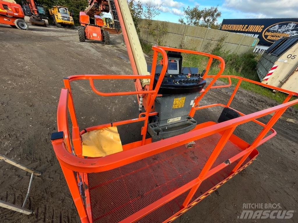 JLG 1500 SJ Телескопични повдигачи
