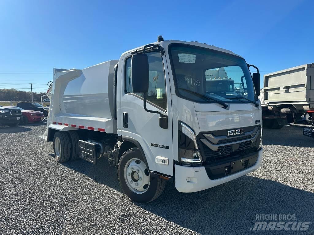 Isuzu NRR Камиони за отпадъци