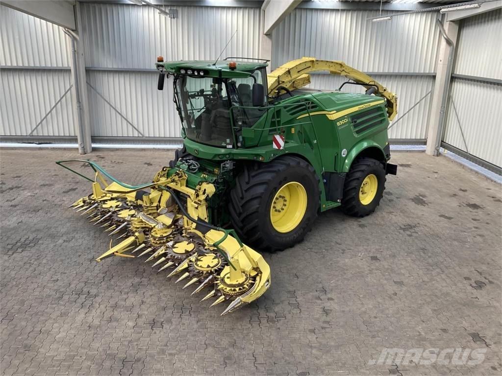 John Deere 8300 Самоходни фуражири