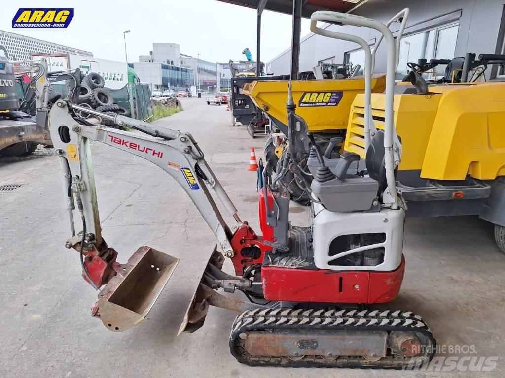 Takeuchi TB 210 R Мини екскаватори < 7 т