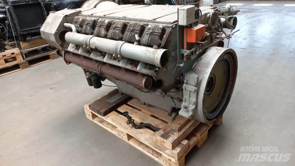 Deutz F12L413 Двигатели