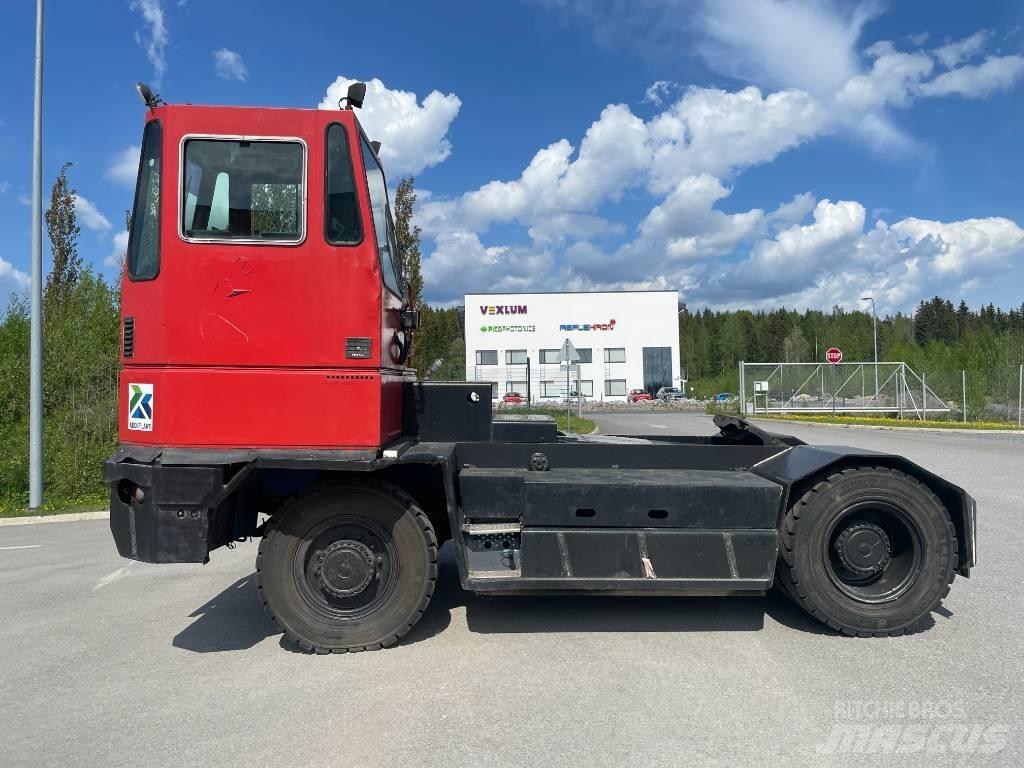 Kalmar TRX252 Терминални трактори