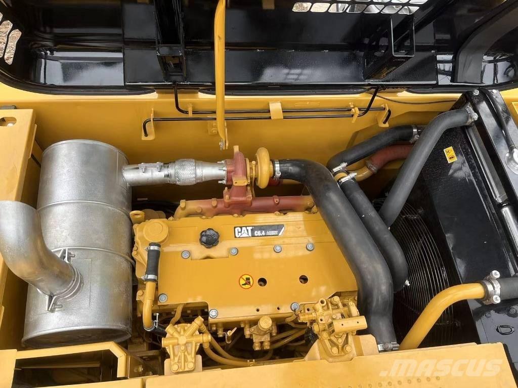 CAT 320 D2 Верижен екскаватор