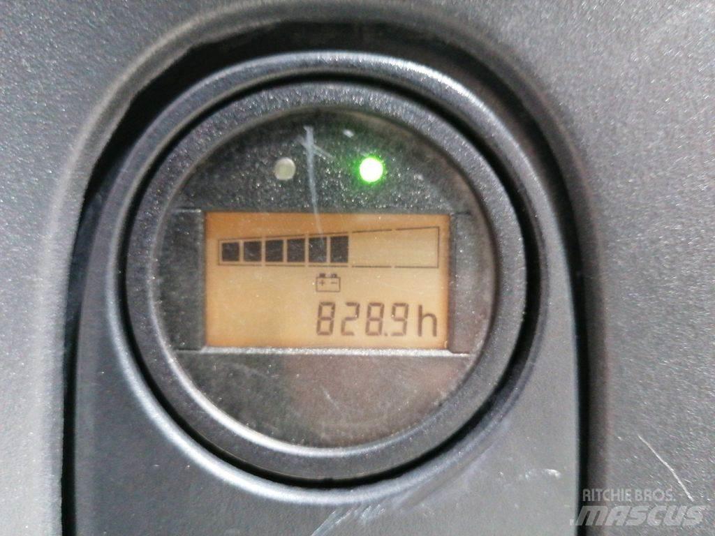 Linde L10 Колички високоповдигачи с теглич