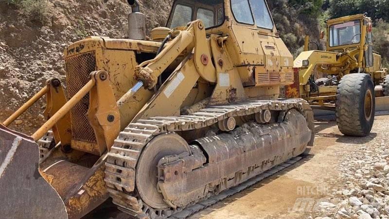 CAT 977 L Верижен товарач