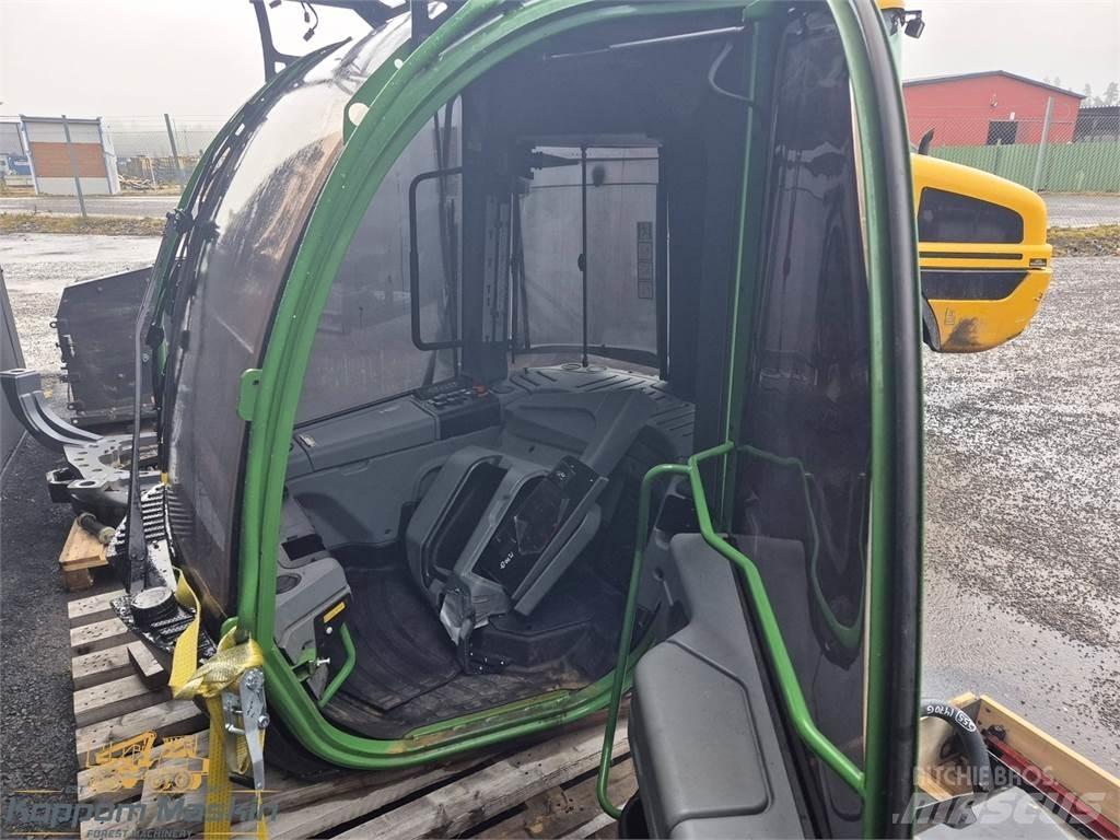 John Deere 1270G Кабина