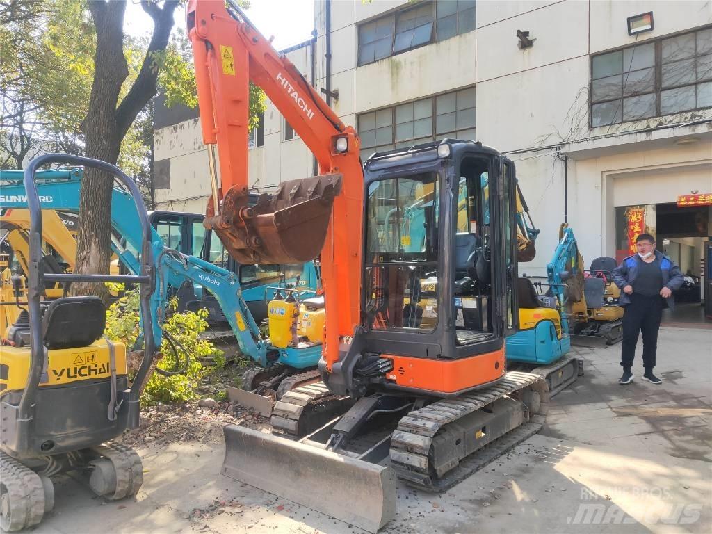 Hitachi ZX 30 U Мини екскаватори < 7 т