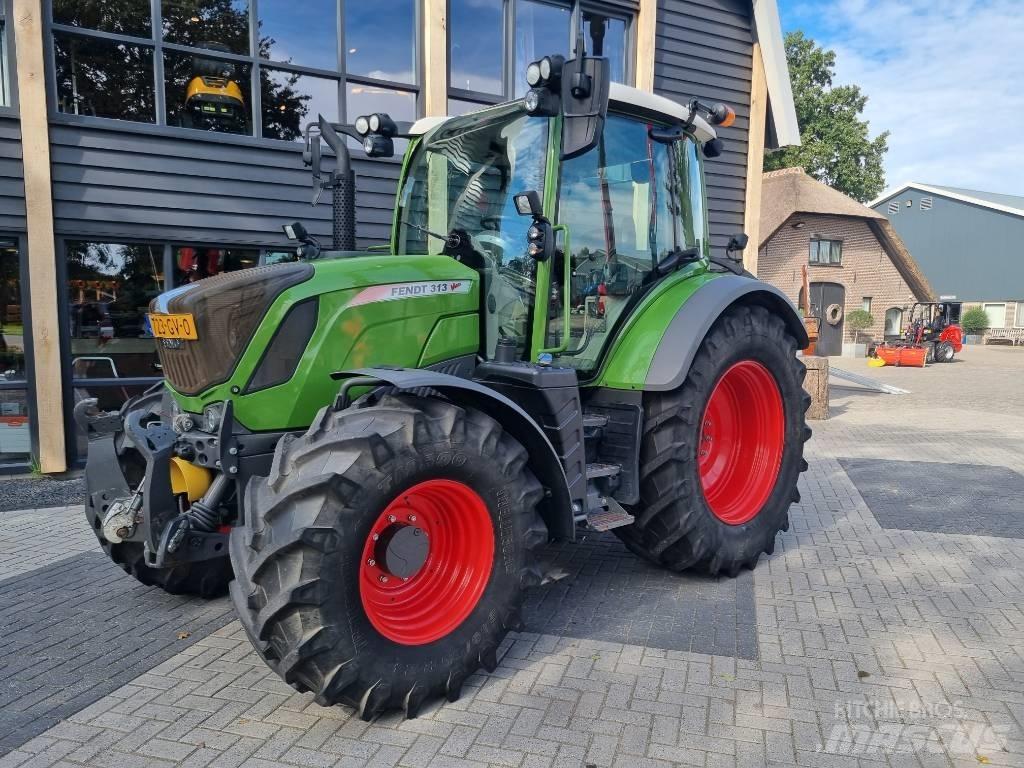 Fendt 310 Vario Трактори