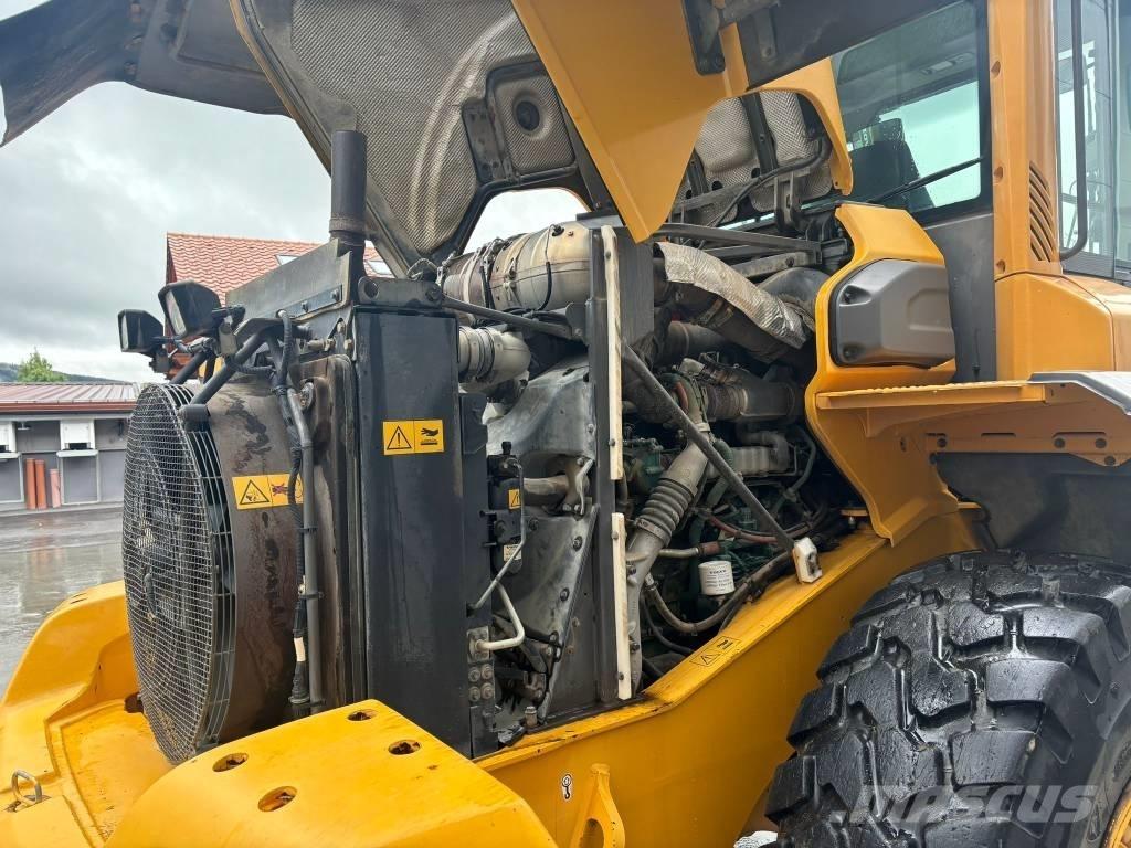 Volvo L 90 G Колесни товарачи