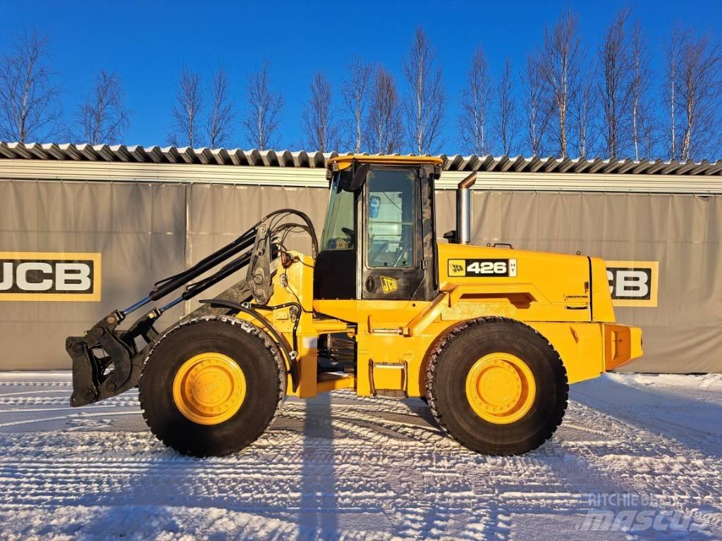 JCB 426 HT Колесни товарачи