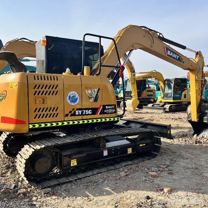Sany SY 75 Средни екскаватори 7т - 12т