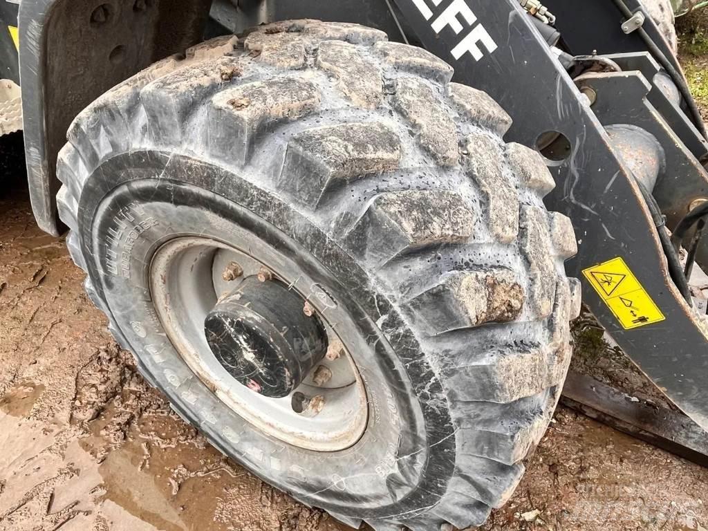Terex Schaeff TL80 Колесни товарачи