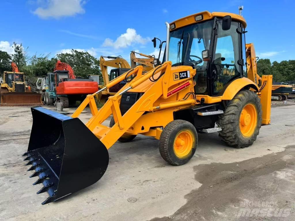 JCB 3 CX Товарач със заден ексватор