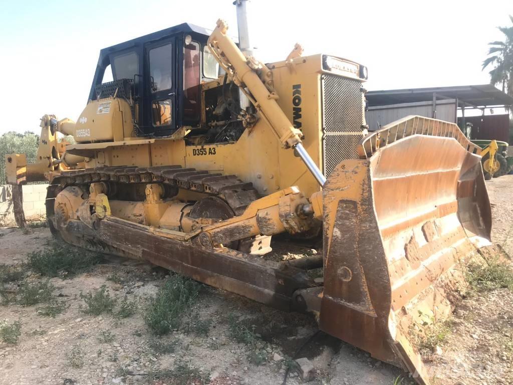 Komatsu D355A-3 Верижни булдозери
