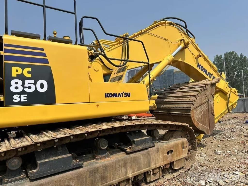Komatsu PC 850-8 Багери амфибии