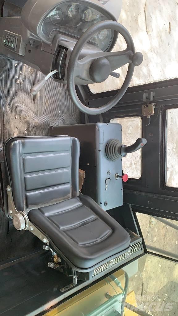SDLG 936l Колесни товарачи